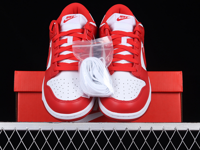 Dunk Low Sb Retro Sp St. John S White/University Red 15