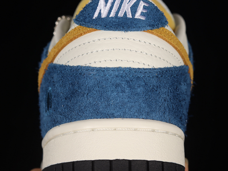 Kasina Dunk Low Sb Sail/University Gold/Industrial Blue 19