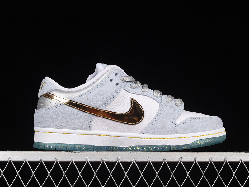 Sean Cliver Dunk Low Sb White/Psychic Blue/Metallic Gold 5