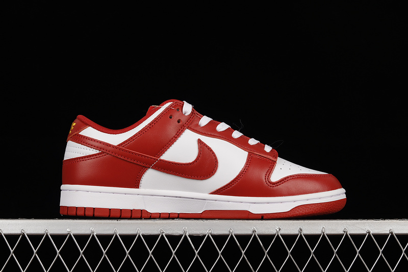 Sb Dunk Low Gym Red/White/University Gold/Gym Red 29