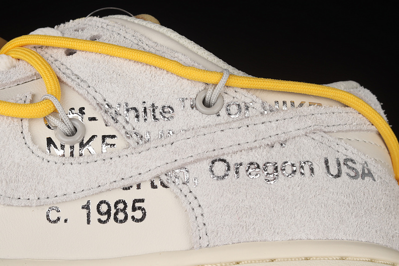 Ow X Sb Dunk Low Lot 39 Of 50 Sail/Neutral Grey/Amarillo 21