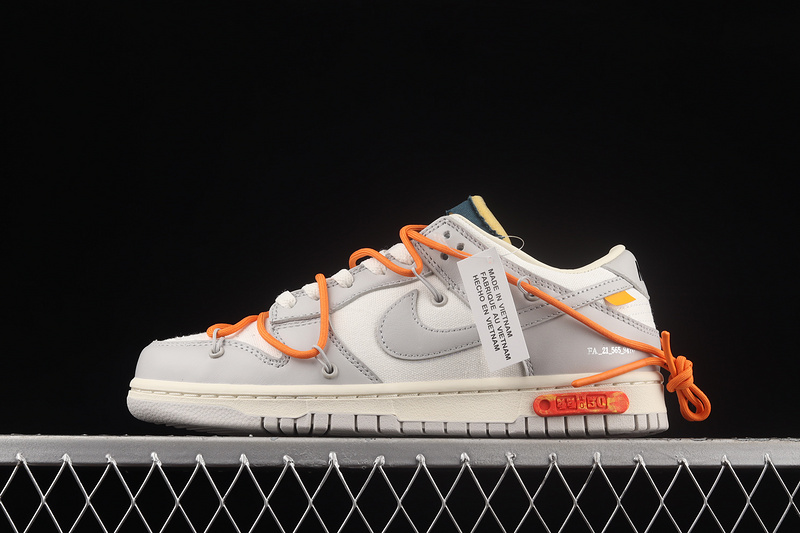 Ow X Sb Dunk Low Lot 44 Of 50 Sail/Neutral Grey/Alpha Orange 31