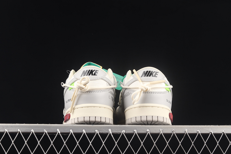 Off-White X Dunk Low 'Lot 25 Of 50'Sail/Neutral Grey/Pale Ivory 21