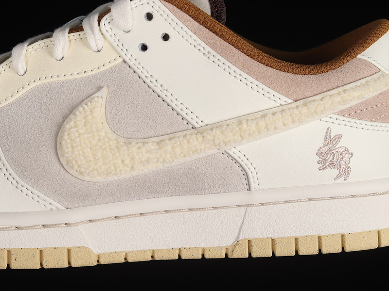 Dunk Low Year Of The Rabbit Fossil Stone/Coconut Milk/Sail 7