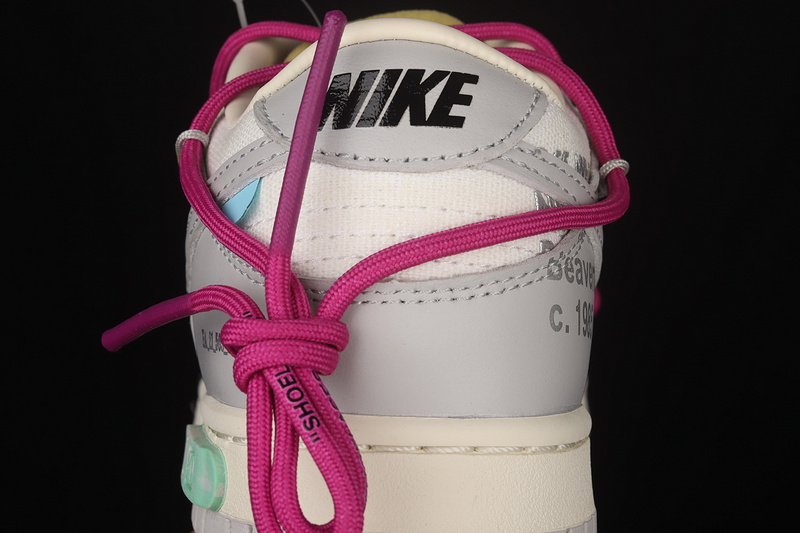 Ow X Sb Dunk Low 04 Of 50 White/Light Grey/Pink 29