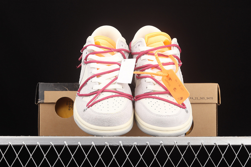 Ow X Sb Dunk Low Lot 35 Of 50 Sail/Neutral Grey/Pink 31