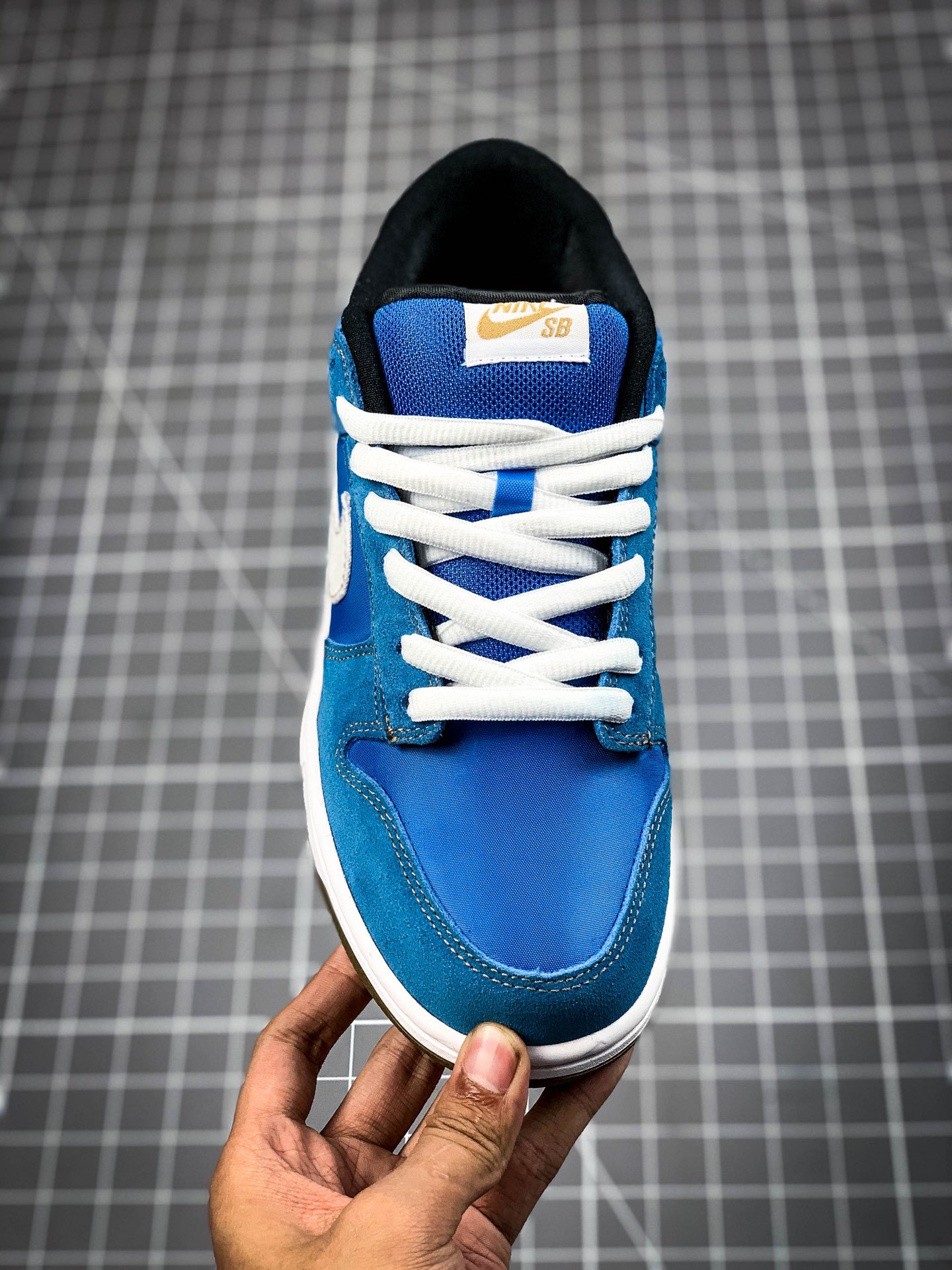 Sb Dunk Low Pro Chun Li Argon Blue/White 3