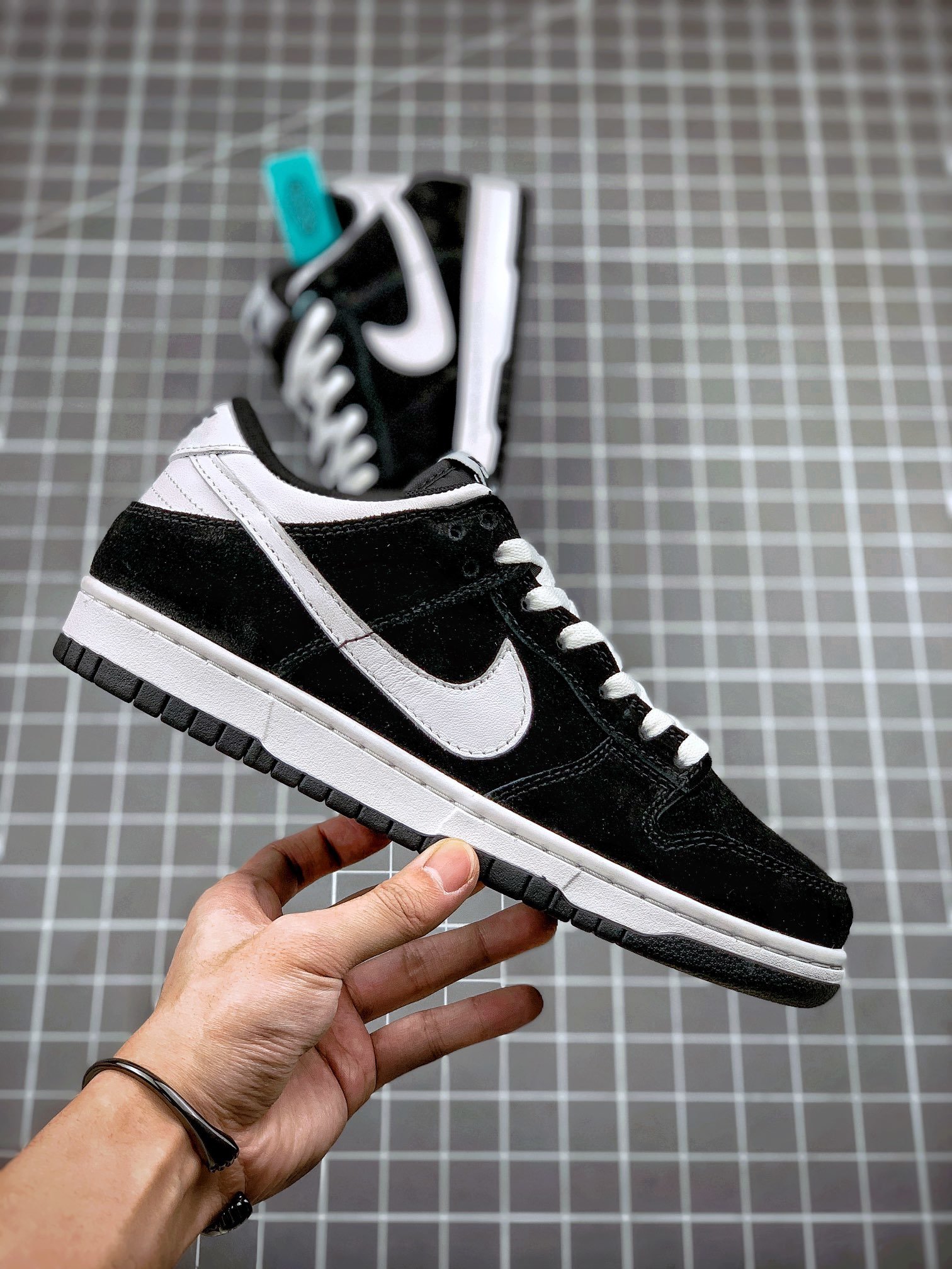 Suede Material Sb Zoom Dunk Low Gs Black/Black/White 15