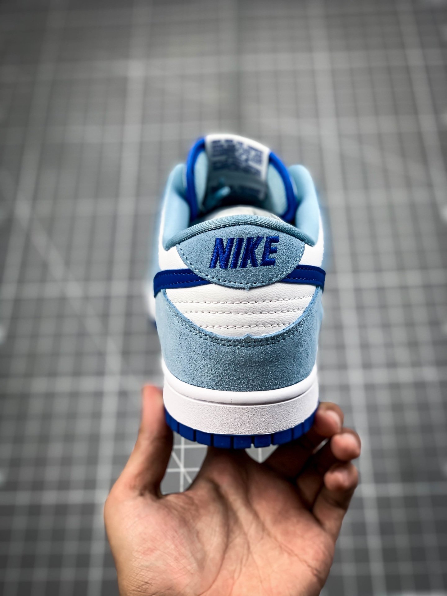 Sb Dunk Low White/Light Blue/Royal Blue 3