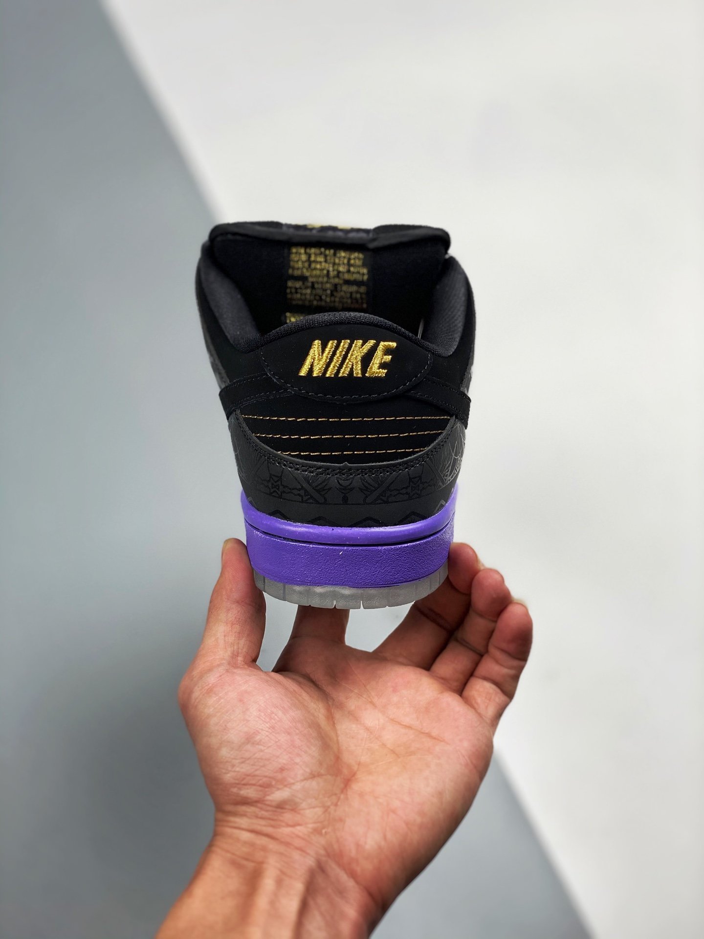 Dunk Low Premium Sb Qs Bhm Black/Black-Purple Venom 17