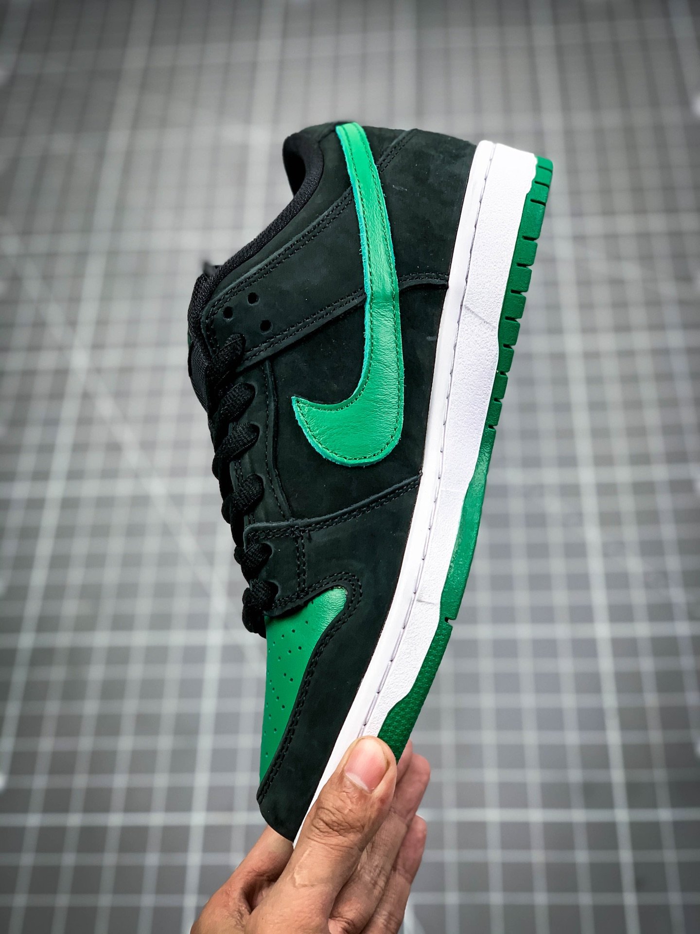 Sb Dunk Low Pro Black/Pine Green-White 5