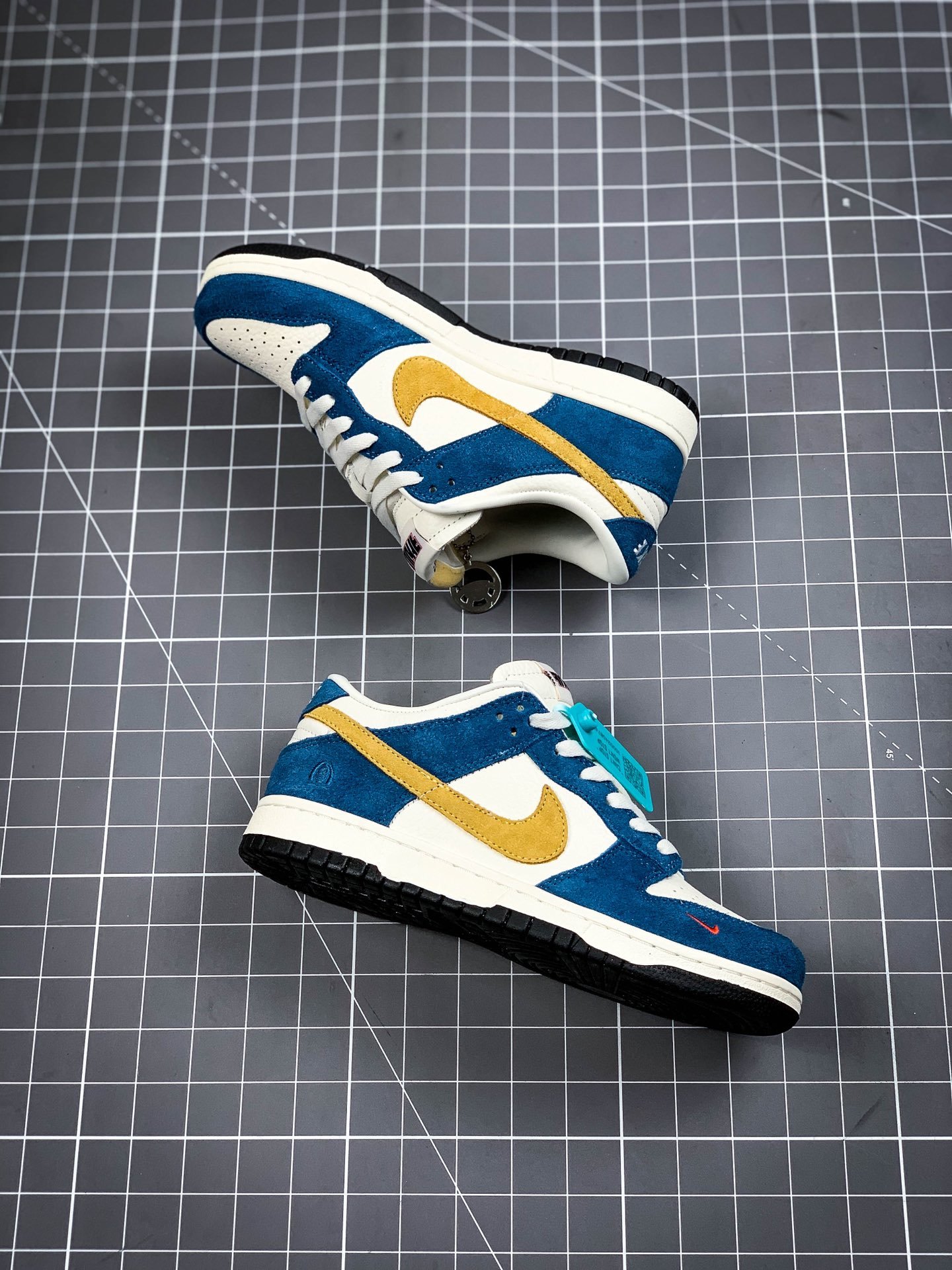 Kasina X Dunk Low Industrial Blue Sail/University Gold-Industrial Blue 11