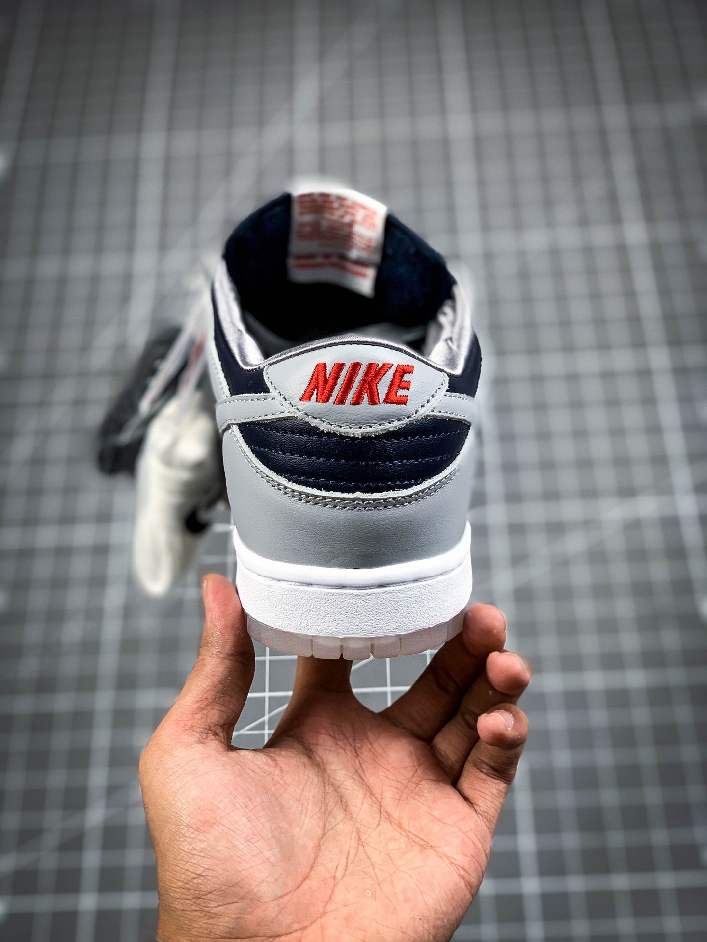 Sb Dunk Low Shadow Grey/Navy Blue/White 5