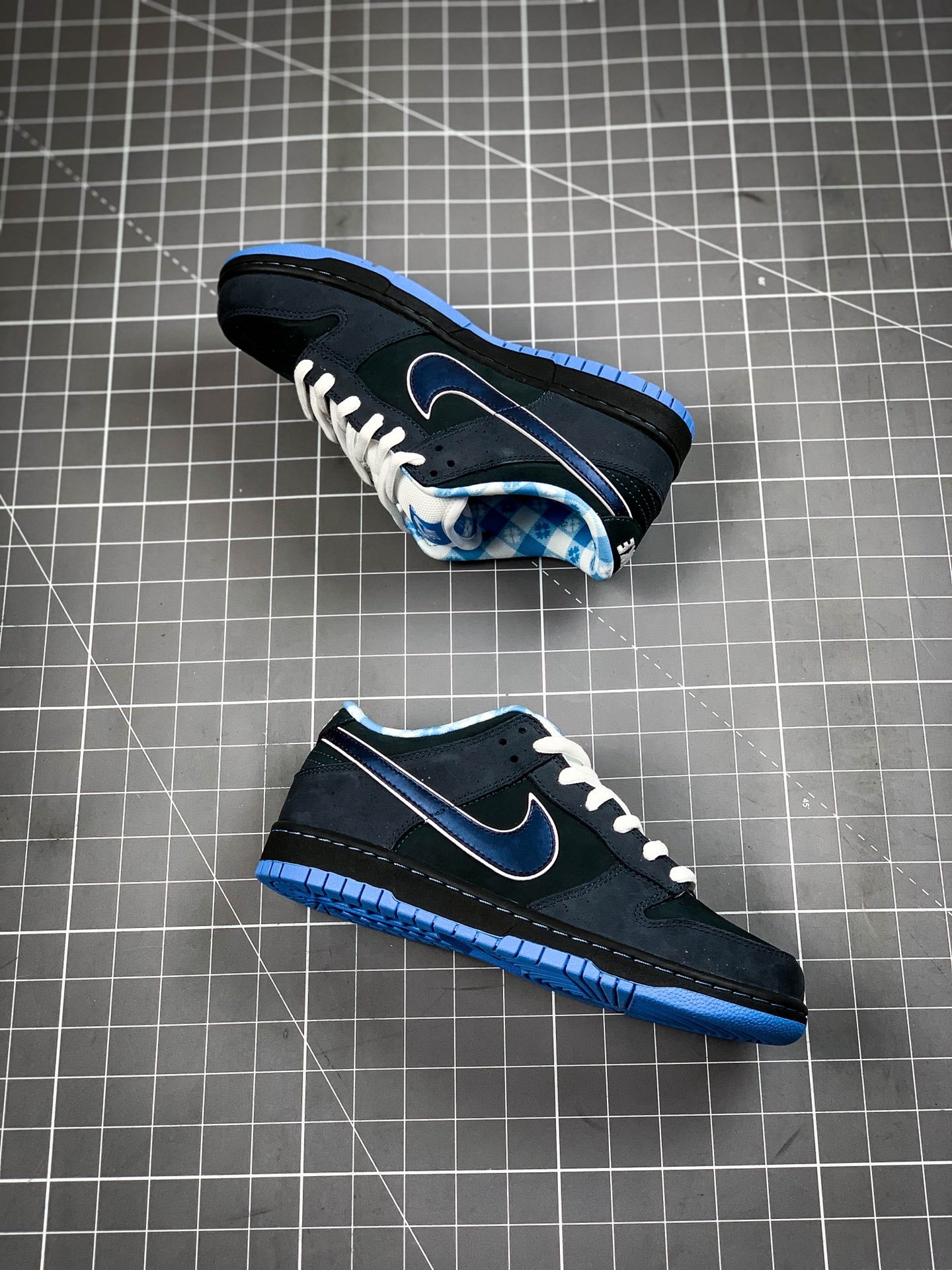 Dunk Low Premium Sb Blue Lobster Black/Blue/White 15