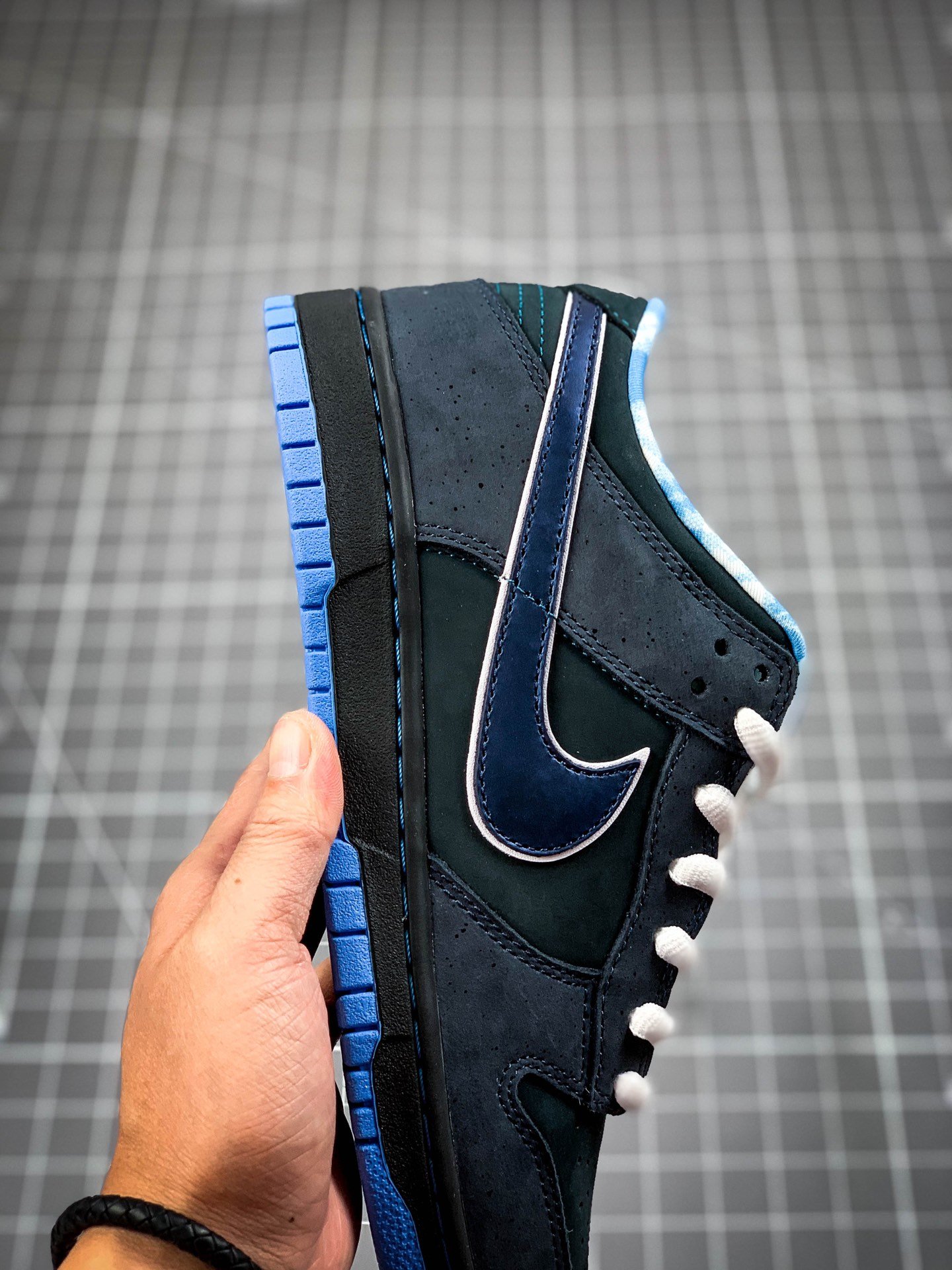 Dunk Low Premium Sb Blue Lobster Black/Blue/White 17