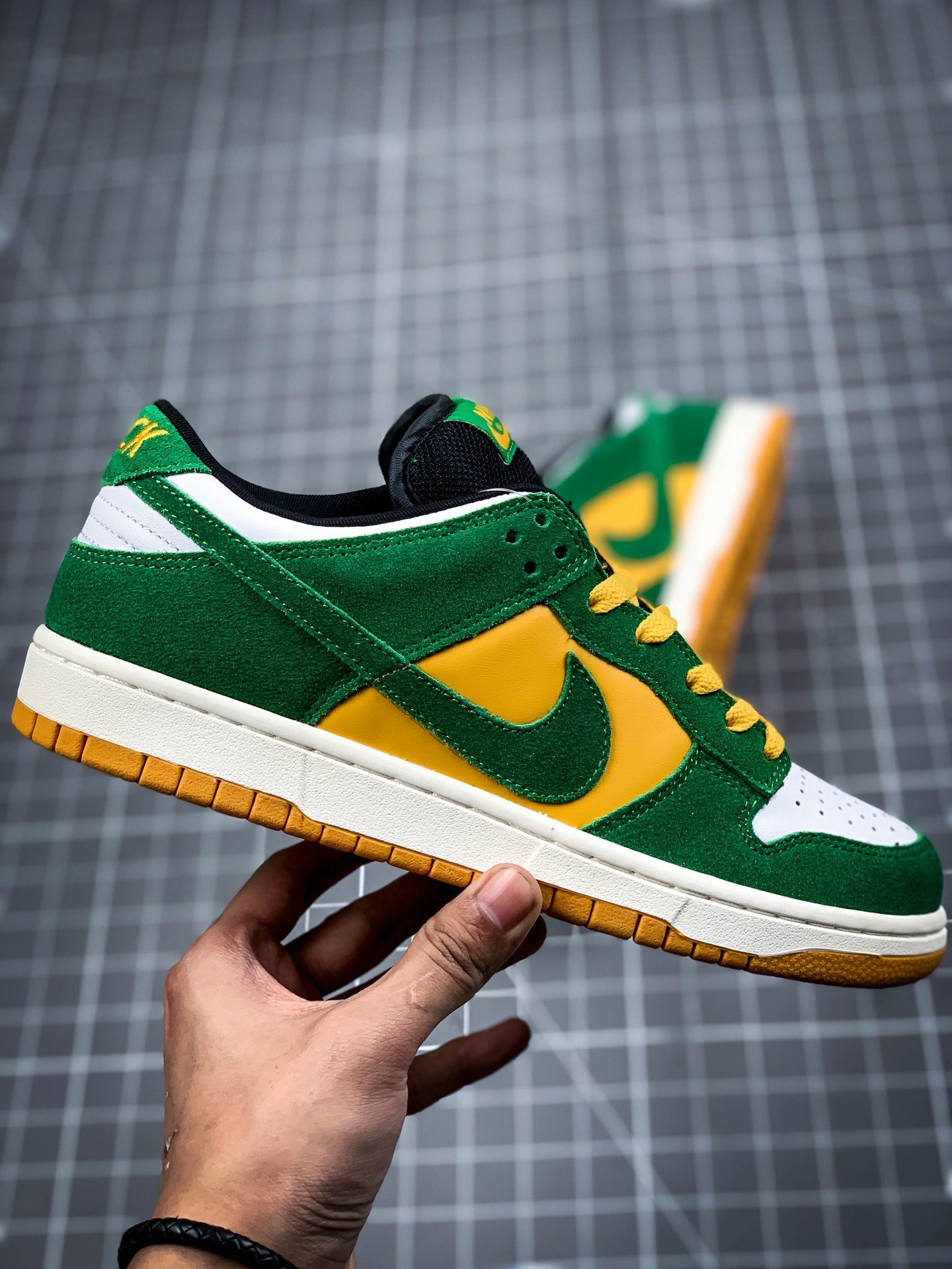 Sb Dunk Low Sp Green/White/Yellow 7