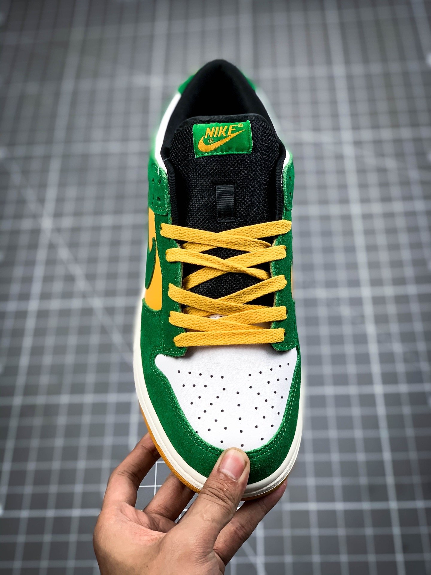 Sb Dunk Low Sp Green/White/Yellow 17