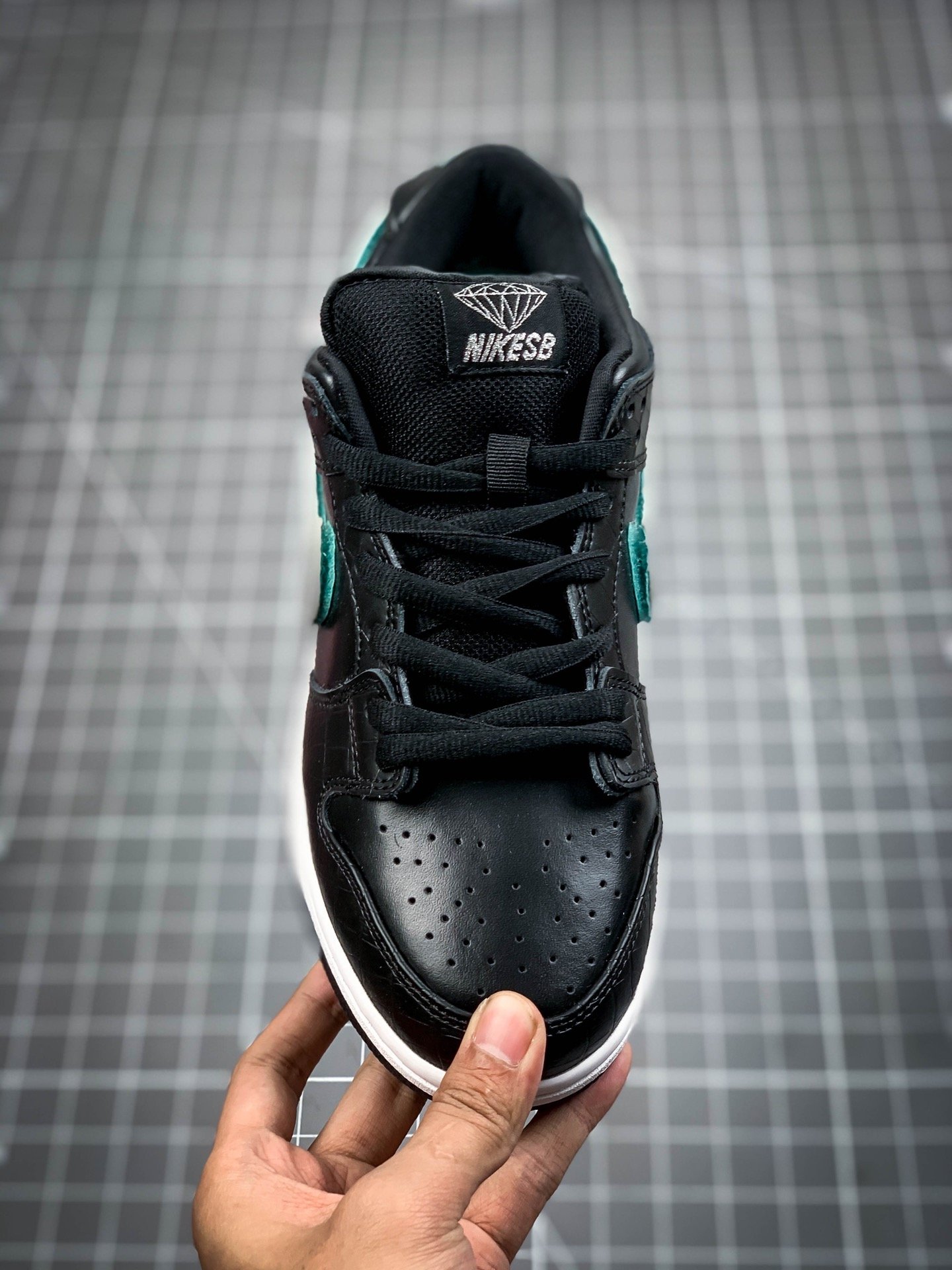 Diamond Supply Co. X Dunk Low Pro Sb Black Diamond Black/Chrome-Black 9