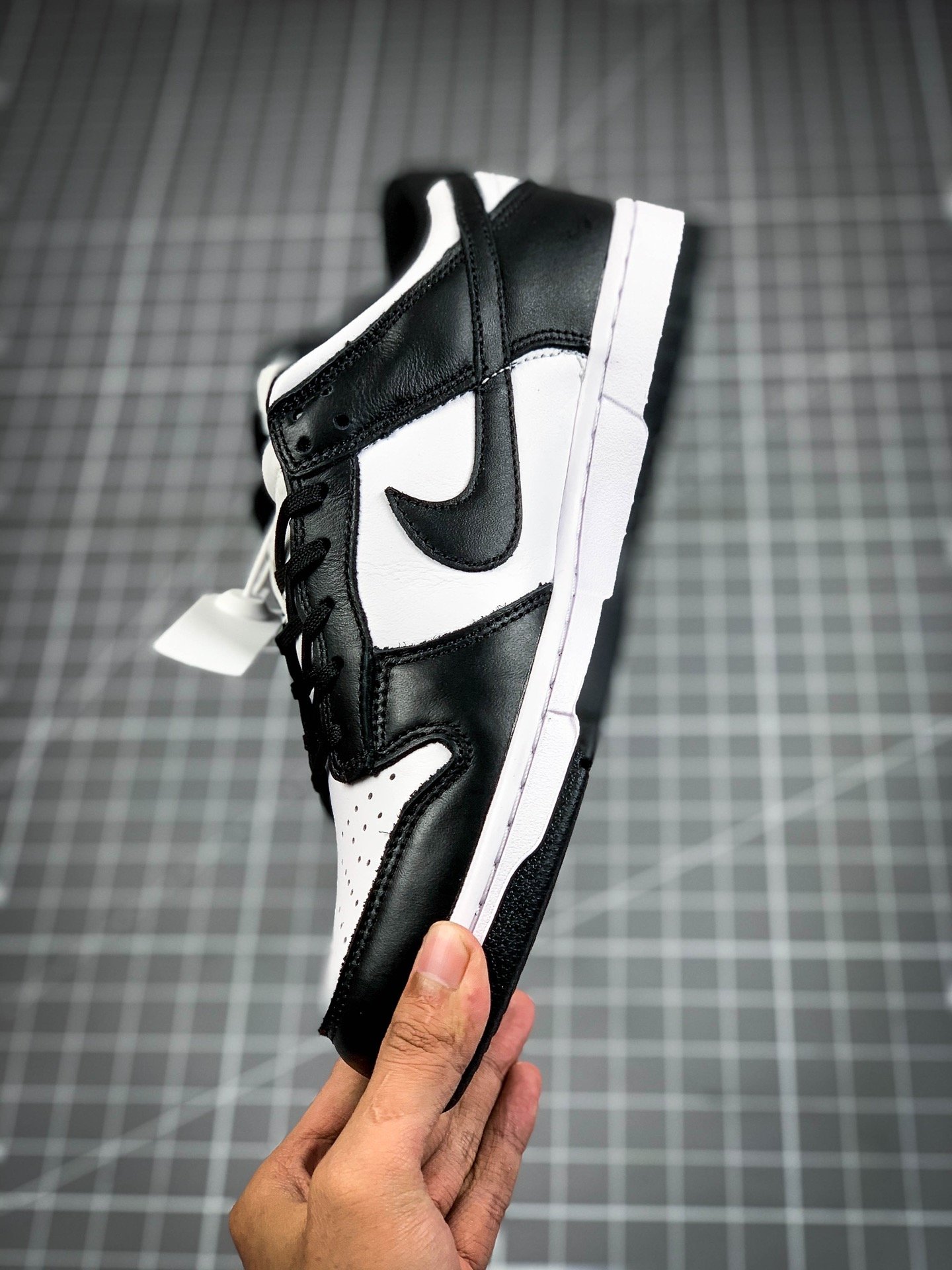 Sb Dunk Low White/Black-White 7