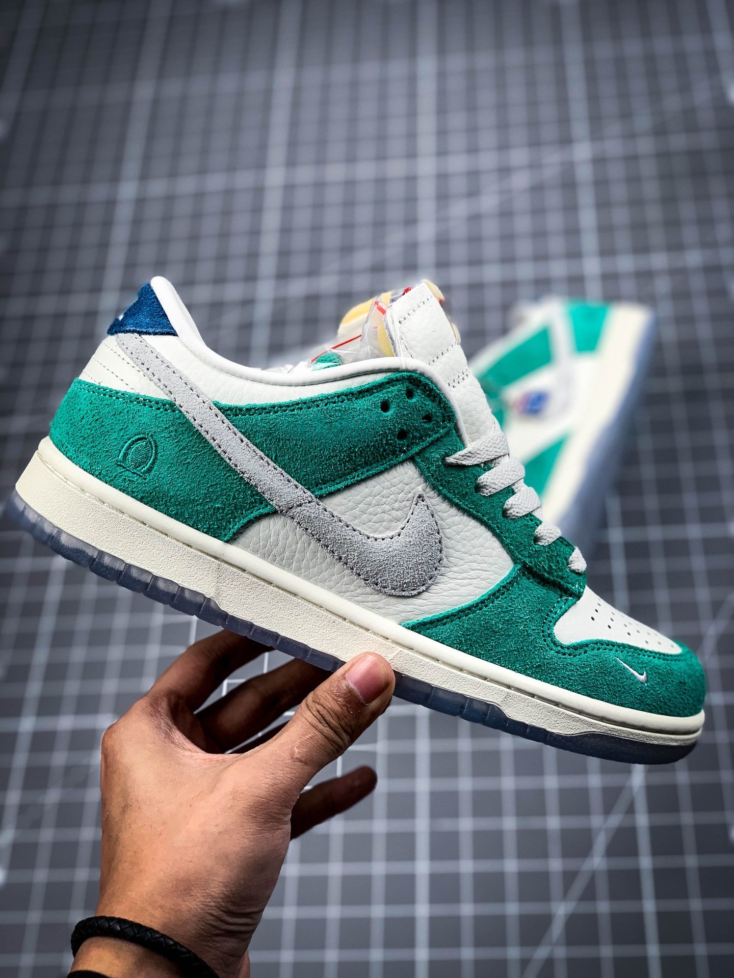 Kasina X Dunk Low Sail/White-Neptune Green-Industrial Blue 5