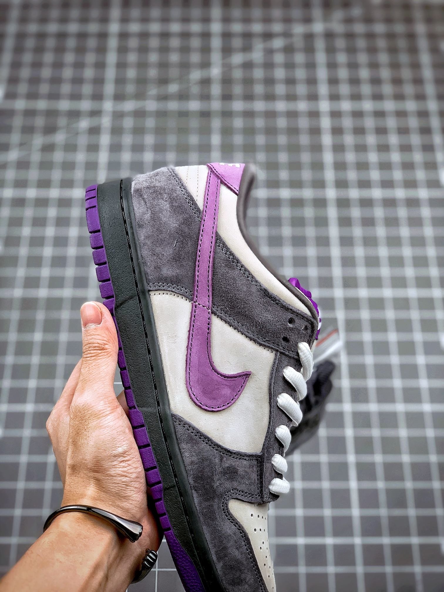 Dunk Low Pro Sb Purple Pigeon Light Graphite/Prism Violet 5