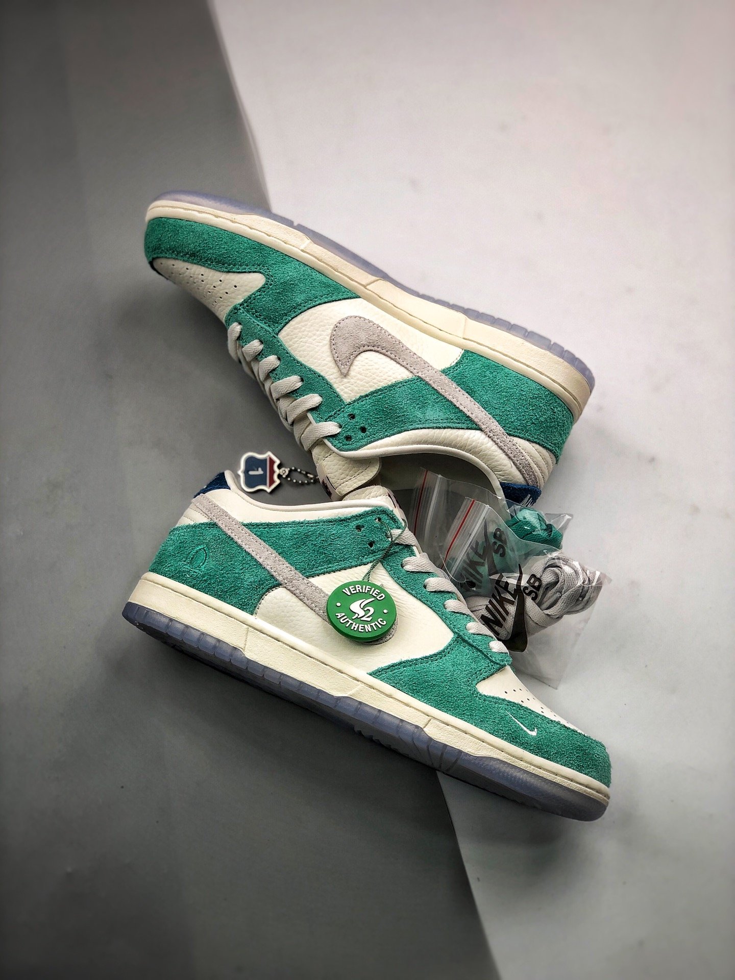 Original Quality Sb Dunk Low Kasina Sail/White-Neptune Green-Industrial Blue 3