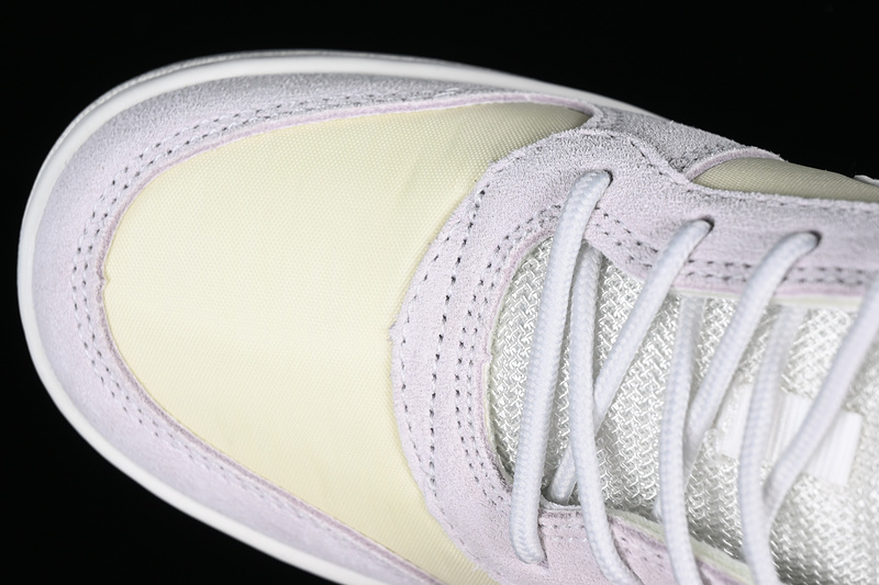 Court Borough Low Bg White/Pink/Yellow 29