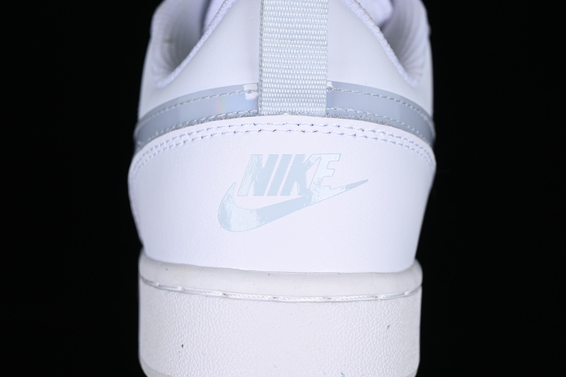 Court Borough Low 2 White/Silver 7