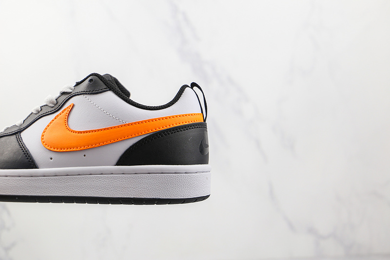 Court Borough Low 2 Gs White/Black/Dark Smoke Grey/Total Orange 7