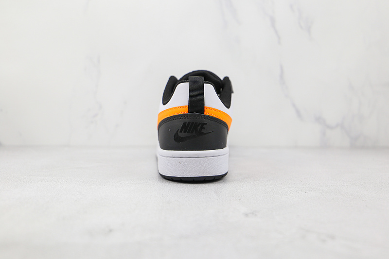 Court Borough Low 2 Gs White/Black/Dark Smoke Grey/Total Orange 15