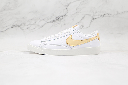 Blazer Low Le White/Canvas/White 11