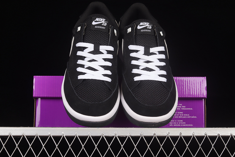 Sb Adversary Black/White/Black 15