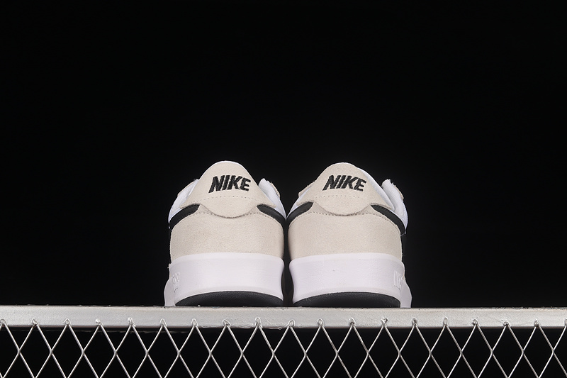 Sb Adversary White/Black/White 11