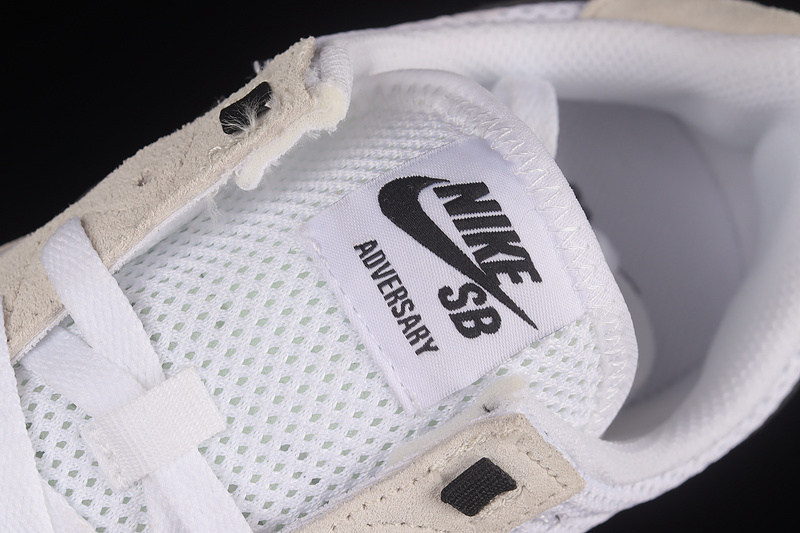 Sb Adversary White/Black/White 27