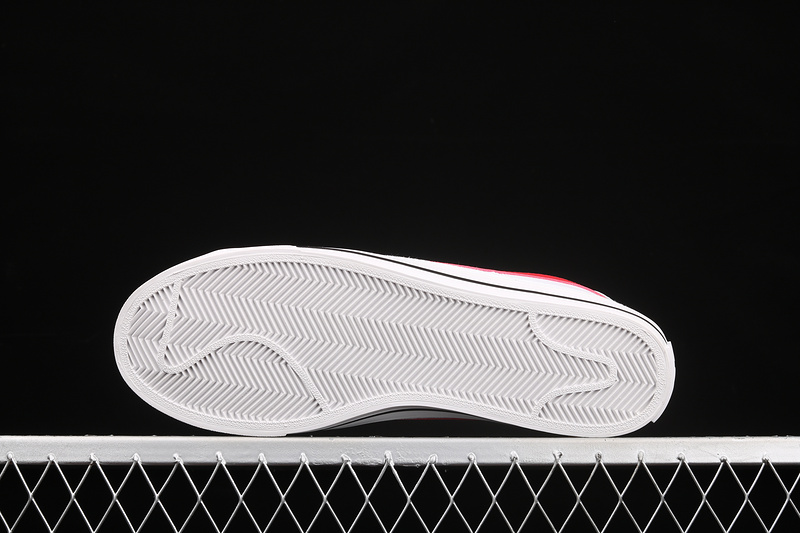 Court Legacy White/Black/University Red 21