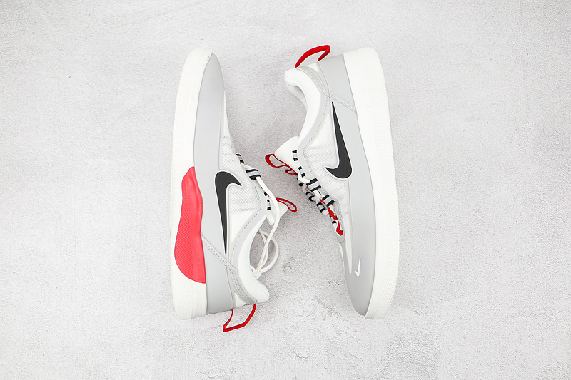 Nyjah Free 2 Sb Neutral Grey/Black/White/Bright Crimson 13