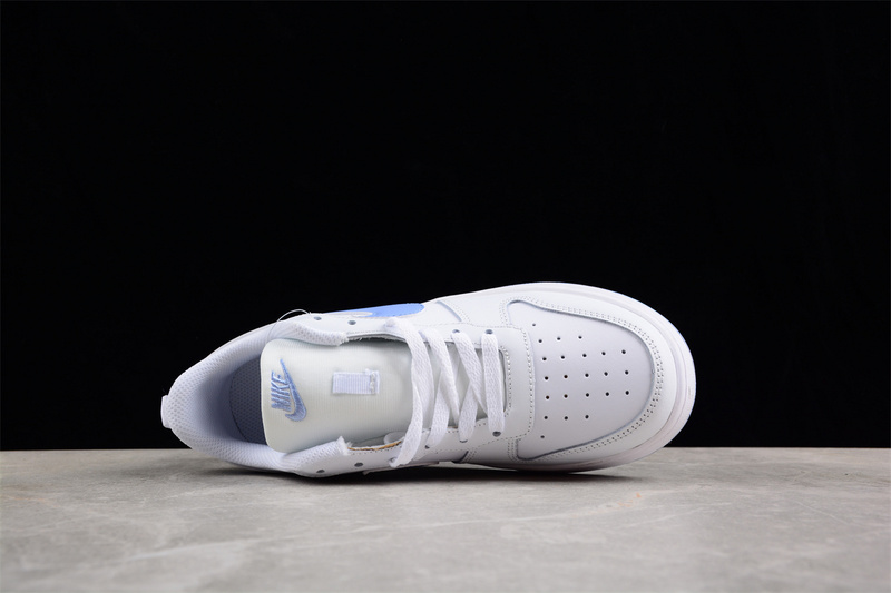 Court Borough Low 2 White/Blue 5