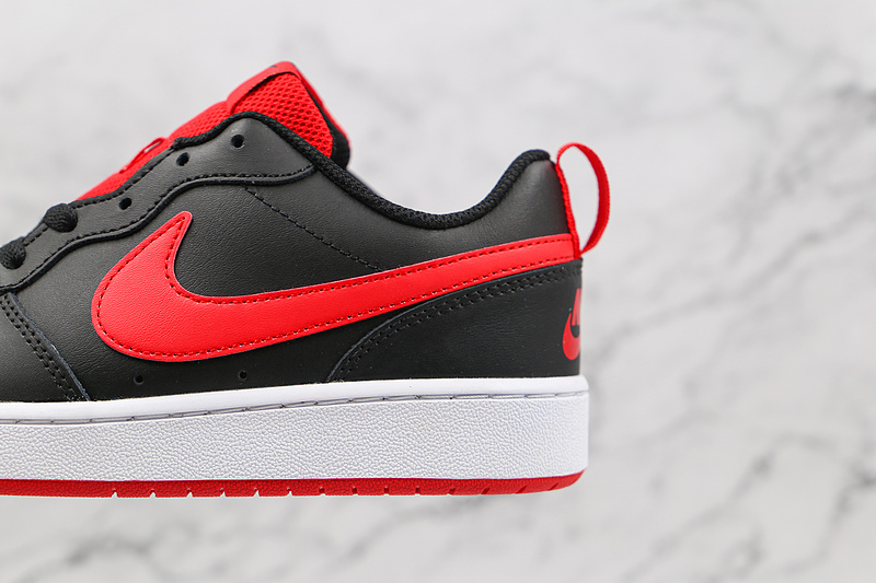 Court Borough Low 2 Gs Bred Black/University Red/White 15