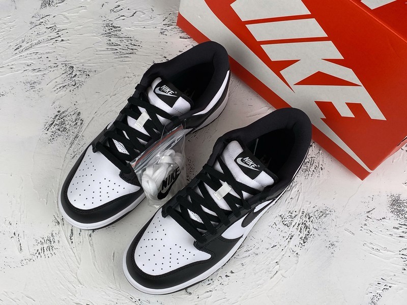 Sb Dunk Low Sp Black/White 19