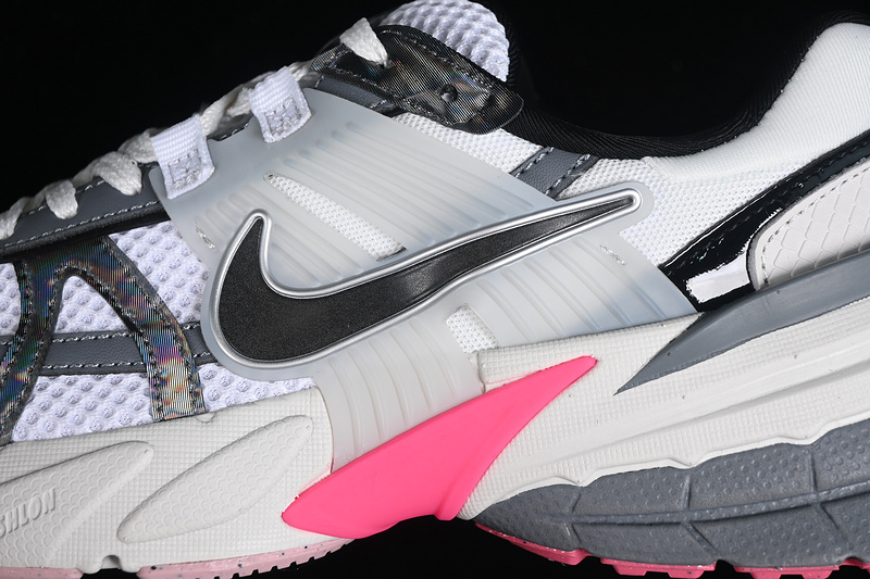 V2k Runtekk 3Xl White/Grey/Black/Pink 11