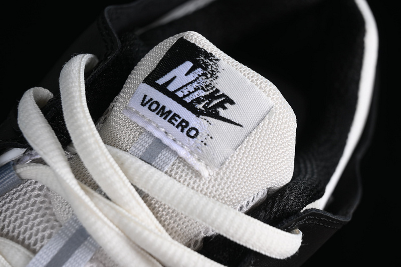 Air Zoom Vomero 5 Timeless White/Black/Photon Dust/Sail 29