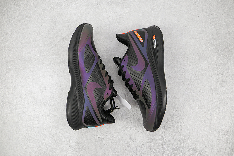 Zoom Vomero 7 Black/Black/Purple 17