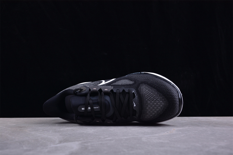 Air Zoom Vomero 17 Black/Anthracite/White 5