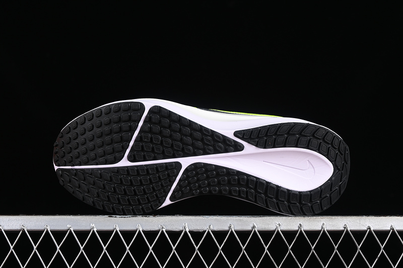 Air Zoom Vomero 17 Black/Light Smoke Grey/White/Volt 9