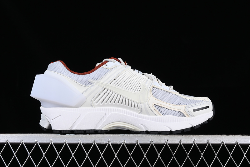 A Cold Wall Zoom Vomero 5 White/Grey 5