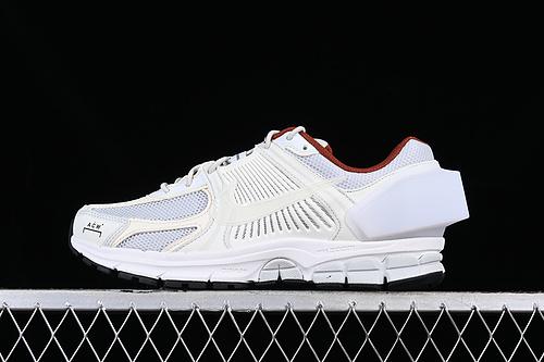 A Cold Wall Zoom Vomero 5 White/Grey 9