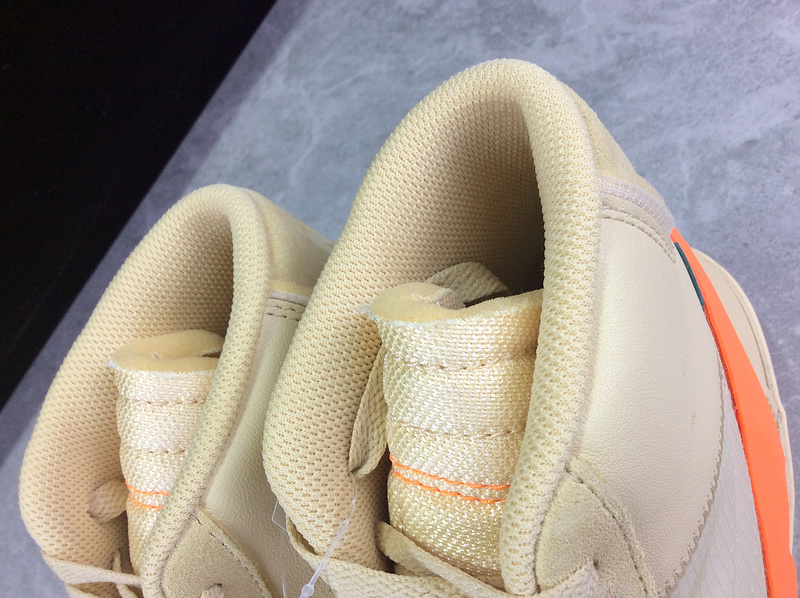 Blazer Mid X Owall Hallow's Eve Canvas/Total Orange-Pale Vanilla-Black 3