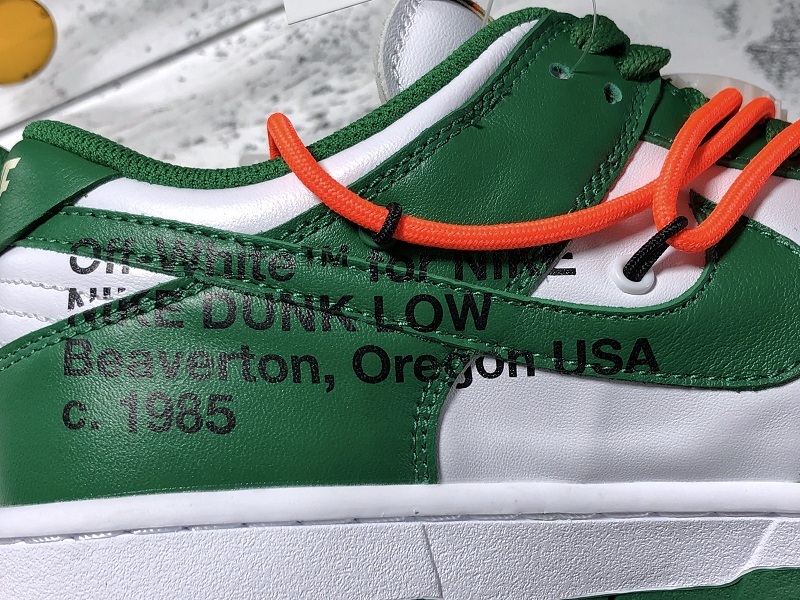 Plus Ow X Futura X Dunk Low Powder Green/White 9