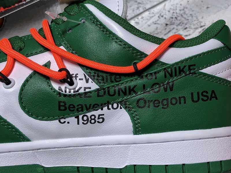 Plus Ow X Futura X Dunk Low Powder Green/White 23