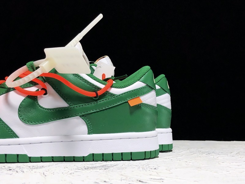 Plus Ow X Futura X Dunk Low Powder Green/White 43